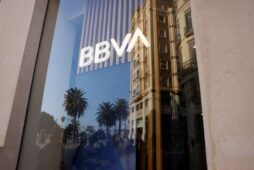 Garanti BBVA Bonus Young kredi kartını