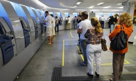 Expediente bancário no fim do ano