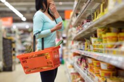 Maneiras eficazes de fazer compras e ganhar descontos