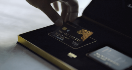 Ai có thể đăng ký thẻ tín dụng Sacombank Visa Infinite