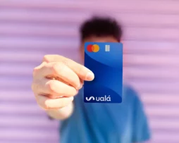 solicitar la tarjeta de crédito Ualá