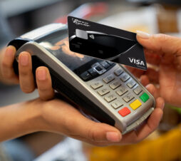 requisitos para adquirir la tarjeta Popular VISA Infinite