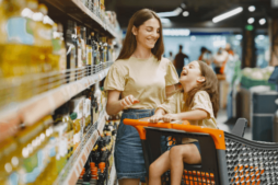 crianças no supermercado (1)