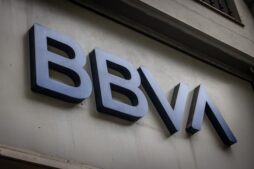beneficios de la tarjeta de crédito Visa Signature BBVA