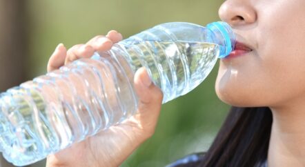 Garrafinhas plásticas