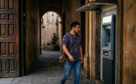 adelanto de salario de Banco Promerica