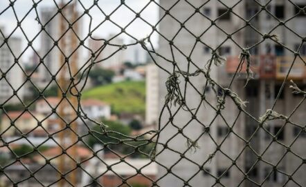 vácuo de proteção social